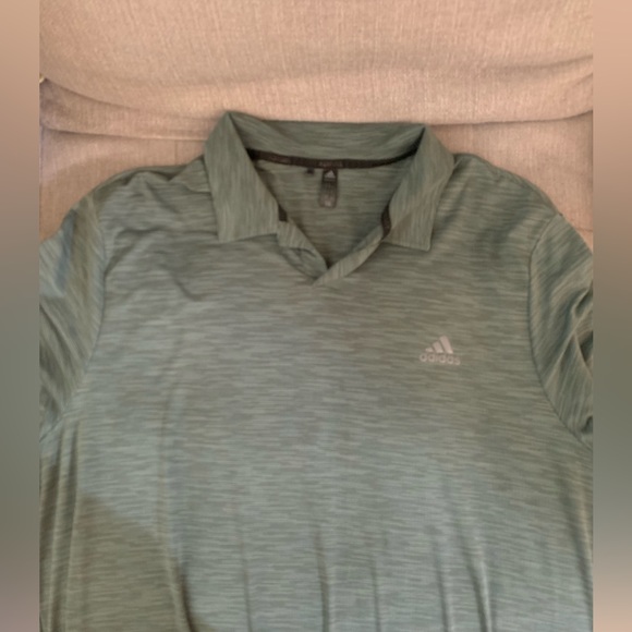 Adidas Size XL Golf Shirt - Picture 1 of 3
